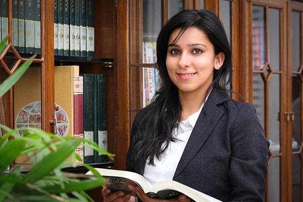 Leadership and HR Management in a Digital World